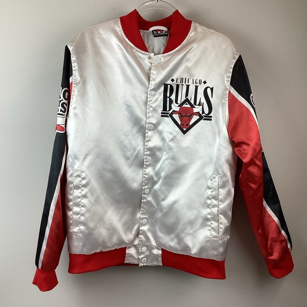 Vintage Chicago Bulls Satin Varsity Jacket | L